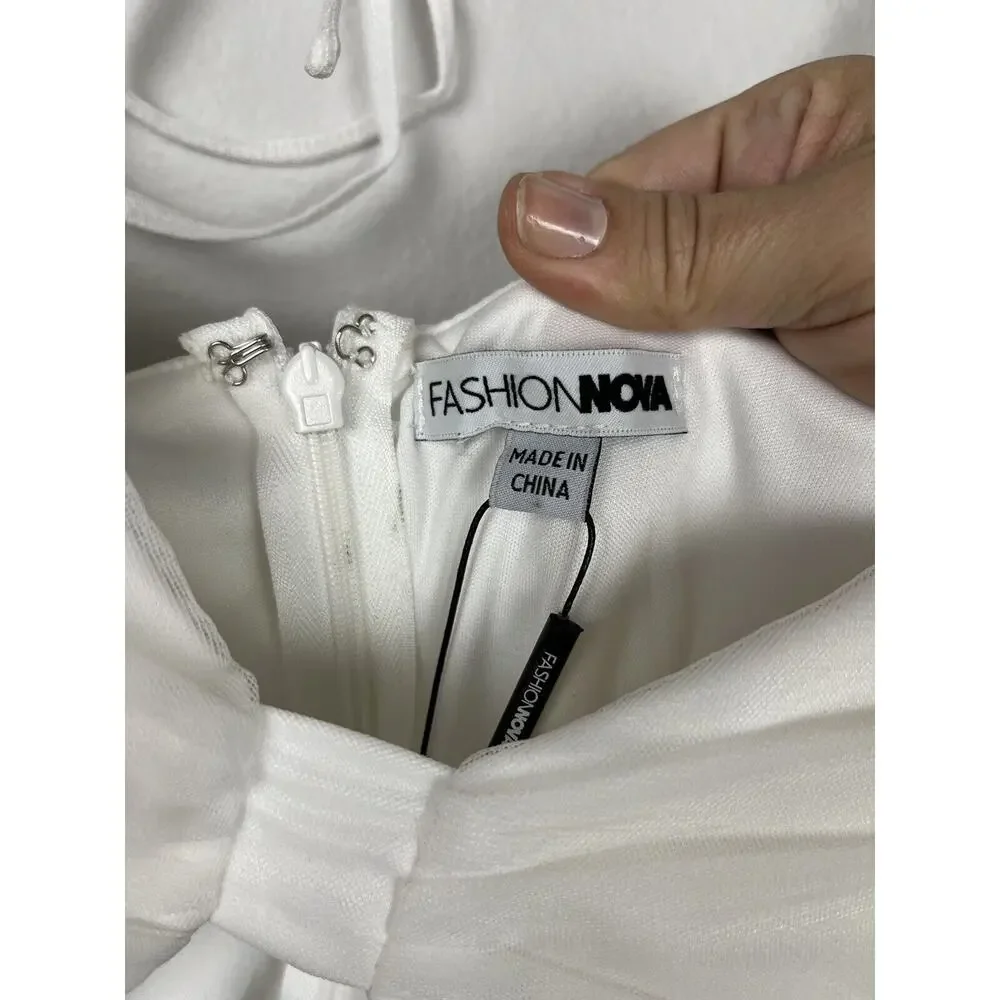 Women's Celeste Maxi Party Wedding White Dress Fashion Nova Size X-Small NWT - Picture 9 of 16